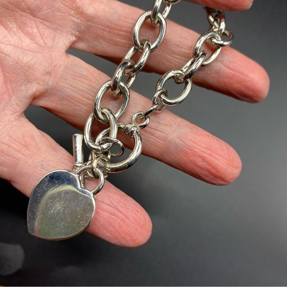 Heart Toggle Clasp Bracelet Chunky Chain Link Silver Tone - Picture 5 of 5